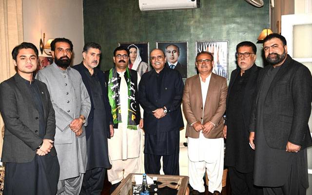  پی بی 39 بلوچستان؛ آزاد امیدوار بخت محمد کاکڑ کا پیپلز پارٹی میں شمولیت کا اعلان 