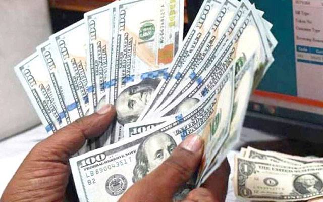  انٹر بینک کے بعد اوپن مارکیٹ میں بھی ڈالر مہنگا 