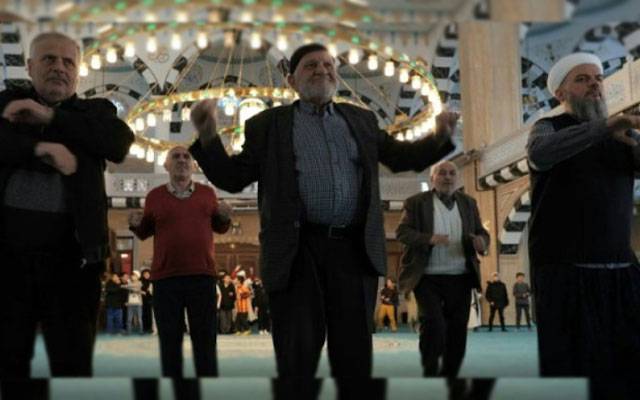 ترکیہ کی مسجد میں ورزش اور فٹنس کی کلاسوں کا آغاز، نمازیوں کی شرکت