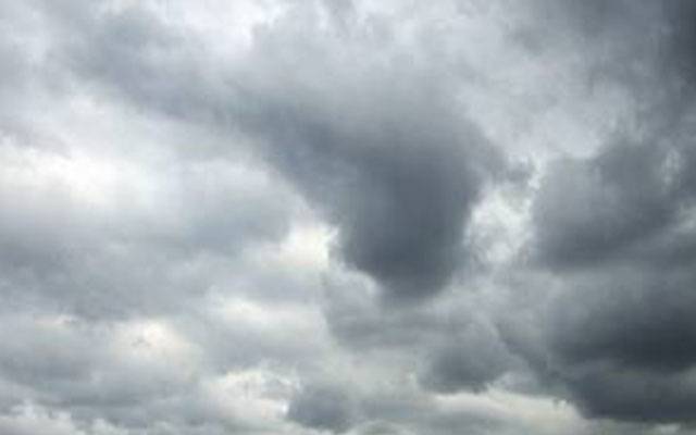 شہرمیں بادلوں کاراج،بارش سے متعلق اہم  پیشگوئی