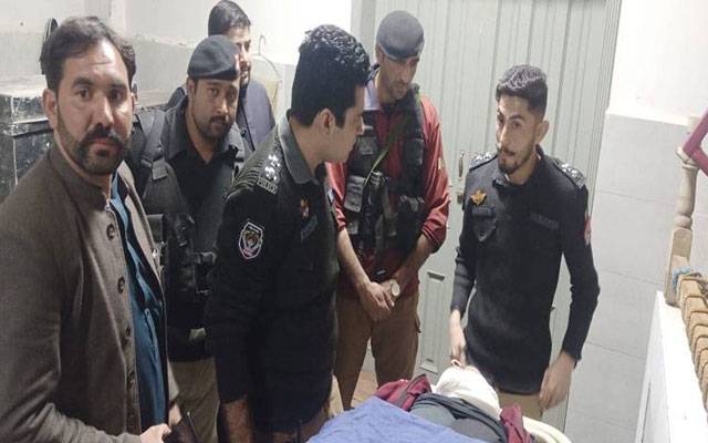  پشاور؛ مسلح افراد کی فائرنگ سے پولیس اہلکار شہید 