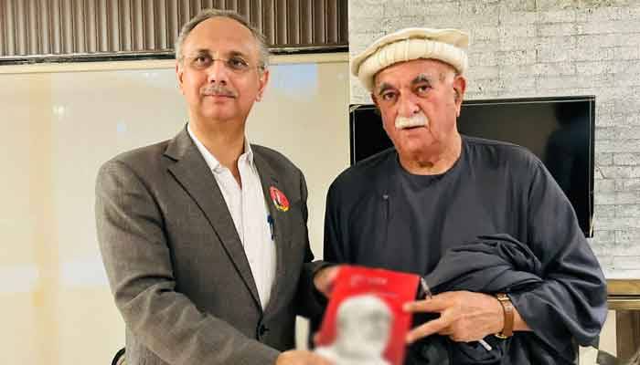  سنی اتحاد کونسل نے صدارتی نامزد امیدوار کا اعلان کر دیا, محمود خان اچکزئی صدارتی امیدوار نامزد 
