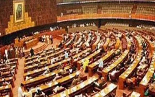 پنجاب اسمبلی  : مخصوص نشستوں پرنومنتخب ارکان نے حلف اٹھا لیا