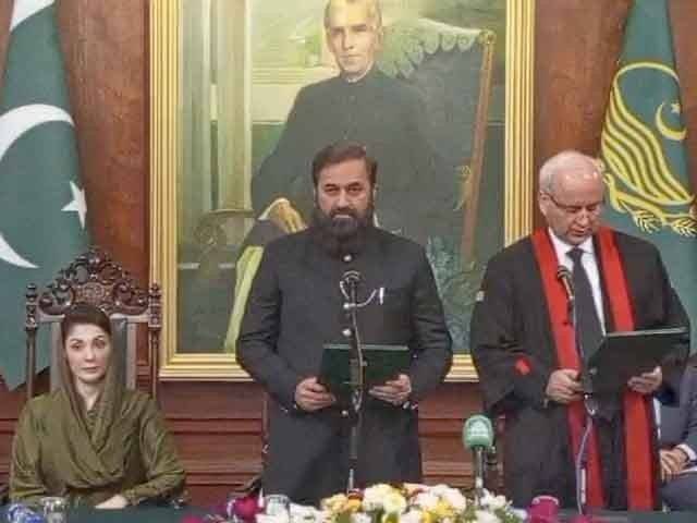 جسٹس ملک شہزاد احمد خان نے چیف جسٹس لاہور ہائی کورٹ کے عہدے کا حلف اٹھا لیا