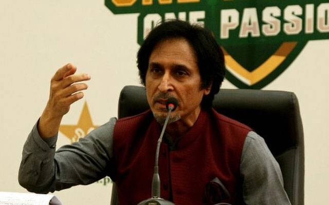  رمیز راجا کا نوجوان فاسٹ بولر حنین شاہ کو فرنچائز تبدیل کرنے کا مشورہ 