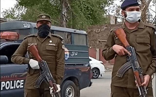 لاہور کھانا تاخیر سے پکانے پر شوہر نے بیوی کو تشدد کا نشانہ بنا کر بالائی منزل کی کھڑکی سے نیچے پھینک دیا 