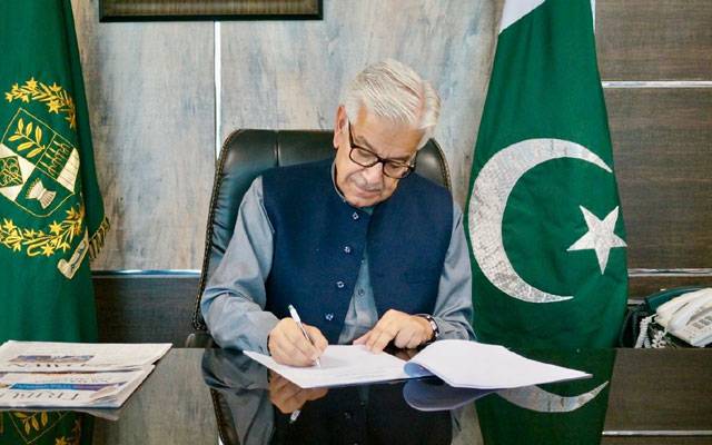 خواجہ محمد آصف نے وزارت ہوابازی کا چارج سنبھال لیا
