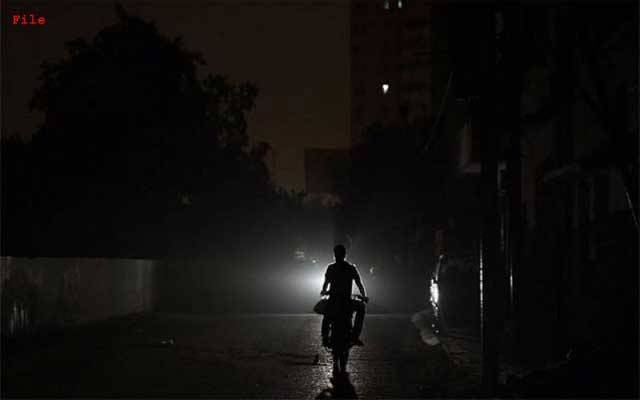 Lahore Streeet Lights out of order, City42 
