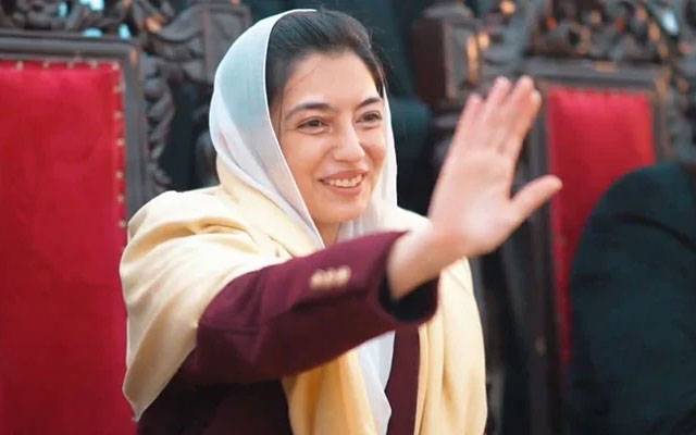  آصفہ بھٹو زرداری نے این اے 207 پر ضمنی الیکشن کیلئے نامزدگی فارم جمع کرادیئے