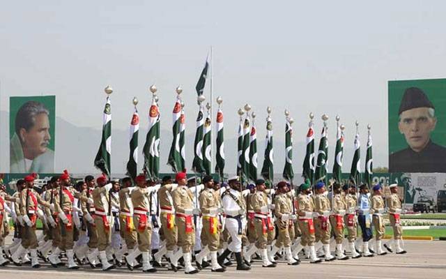  مادر وطن کی خودمختاری اور علاقائی سالمیت کا ہر وقت اور کسی بھی قیمت پر تحفظ کرتے رہیں گے، مسلح افواج کا یومِ پاکستان پر پیغام