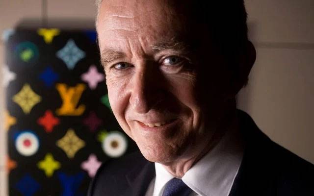 City42, The riches person in the world, LVMH, Barnard Arnalt, Jeff Bezes 