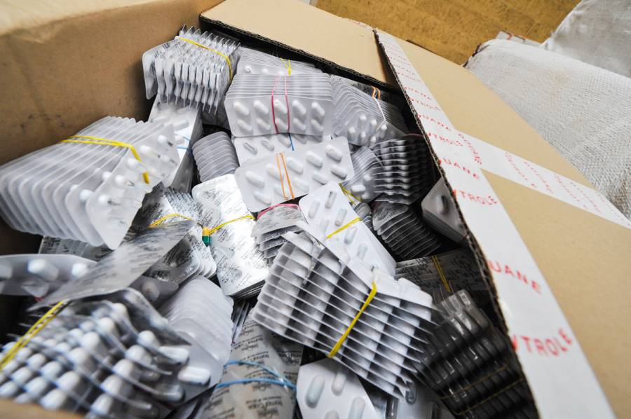 ایف آئی اے کا کریک ڈاؤن، بڑی تعداد میں جعلی ادویات برآمد