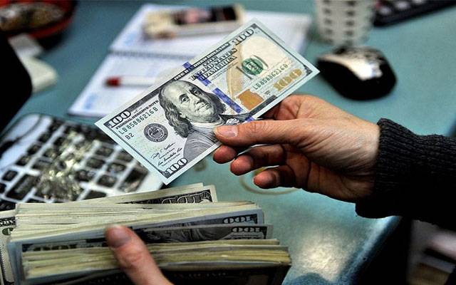  انٹربینک میں ڈالر کی قیمت میں کمی 