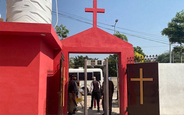 Jaranwala christian community hosts Aftar for muslims in Church once set ablaze by the fanatics, Fanaticism condemned, Christian hospitality, Interfaith dialogue, Punjab Union of Journalists, Interfaith harmony, City42 