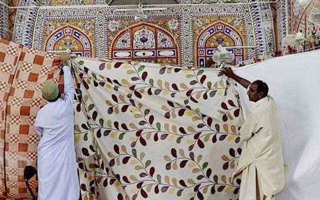 ملک بھر میں لاکھوں فرزندان اسلام آج اعتکاف بیٹھیں گے  