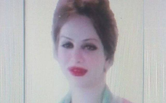 PIA Airhostess arrested, Hina Sani Airhostess, Prohibited stuff, PIA, FIA Investigation, city42 