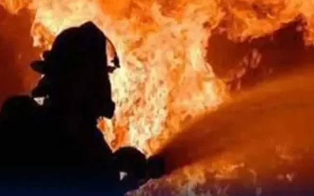 برکی روڈ پرگھر میں آتشزدگی، خاتون سمیت 2افراد جاں بحق