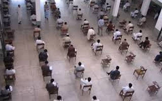 بغیر اجازت امتحانی سنٹر میں داخل ہونے والے شخص کو پولیس کے حوالے کیا جائے گا