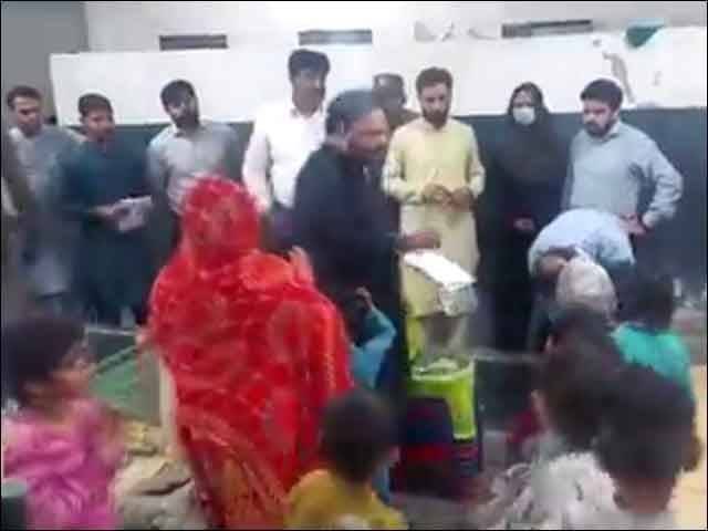 لاہور میں غیر قانونی یتیم خانے سے 32 کمسن بچے ریسکیو