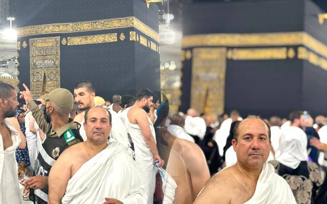 راحت فتح علی خان نے عمرے کی سعادت حاصل کرلی