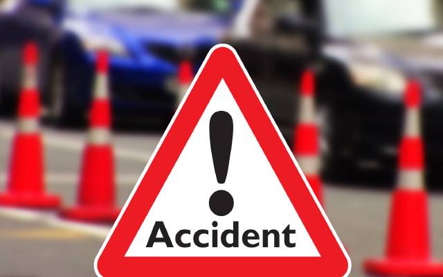 لاہور میں 301 ٹریفک حادثات رپورٹ،321 افراد زخمی