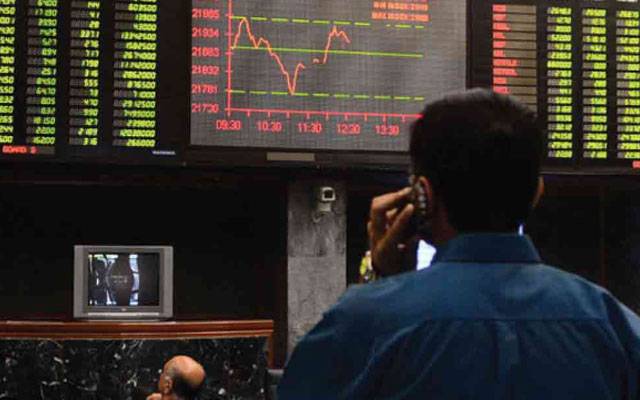 سٹاک مارکیٹ میں تیزی، ڈالر بھی سستا ہو گیا