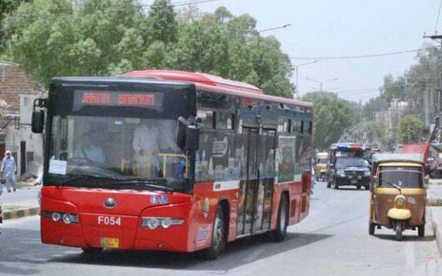  لاہور میں مزید 500 سپیڈو بسیں چلائی جائیں گی