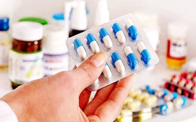 مارکیٹ میں فروخت ہونے والی 11 ادویات غیر معیاری اور جعلی نکلیں