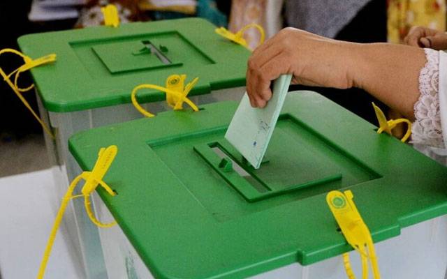 ضمنی الیکشن: قومی اور صوبائی اسمبلی کے 21 حلقوں پر پولنگ کا عمل جاری، انٹرنیٹ سروس معطل