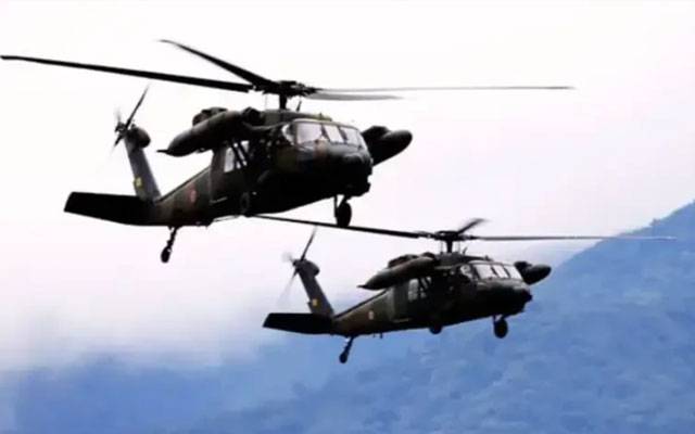 جاپان میں دو فوجی ہیلی کاپٹر سمندر میں گر کر تباہ 