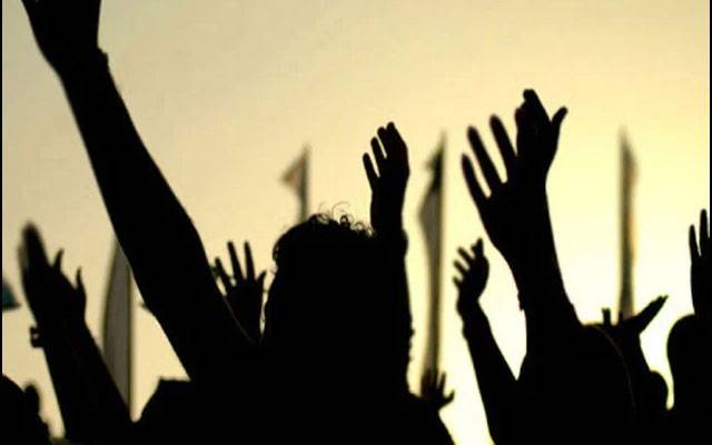 سیاسی رہنماء سید اعجازشاہ کا قتل کا معمہ حل نہ ہوسکا،مظاہرین کا احتجاج جاری