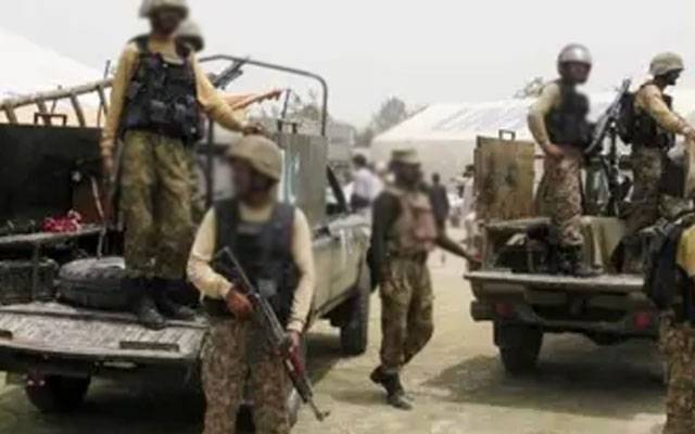 سکیورٹی فورسز کی خیبرپختونخوا میں کارروائیاں، 11 دہشتگرد ہلاک
