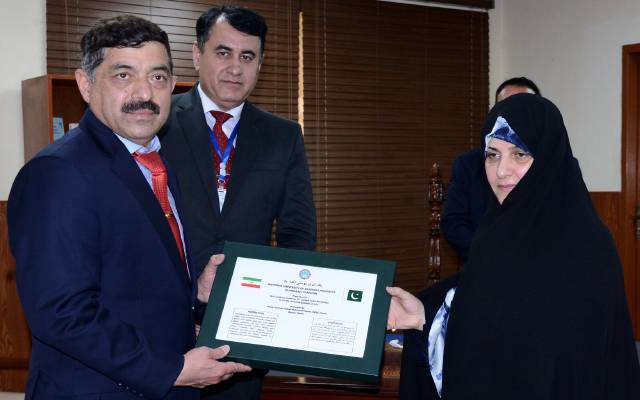 ایران کے صدر کی اہلیہ کا نمل کا دورہ،اعزازی ڈگری سے بھی نوازا