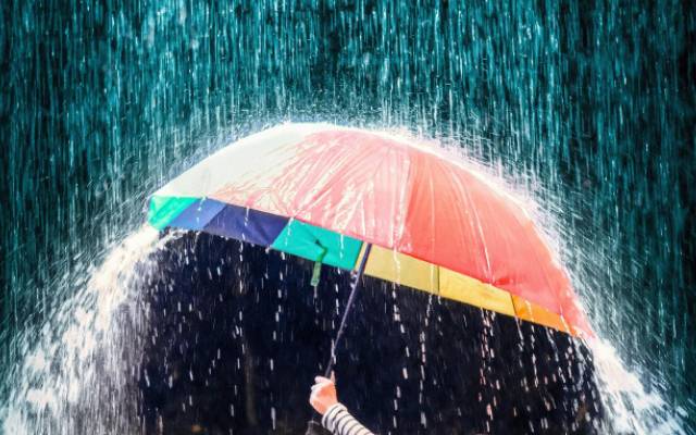  تیز ہواؤں اور گرج چمک کیساتھ بارش ، محکمہ موسمیات کی پیشگوئی