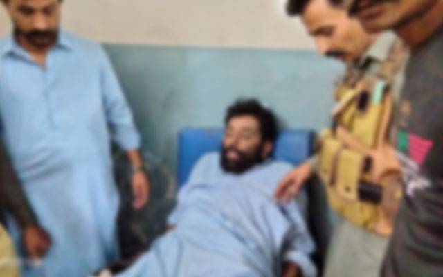  عمرکوٹ؛ پولیس مقابلہ، 34 مقدموں میں ملوث ملزم زخمی حالت میں گرفتار 