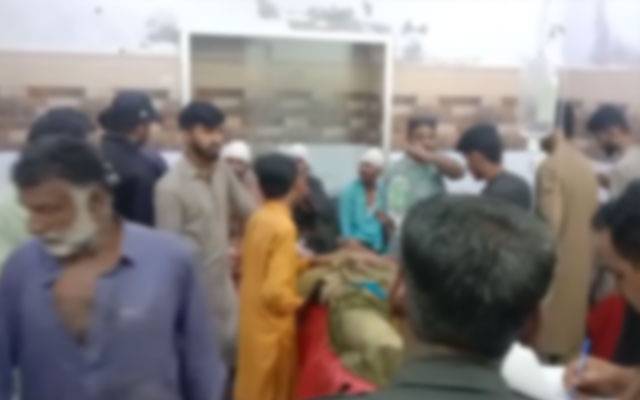  سکھر  ؛ رشتہ نہ دینے پر دو خاندانوں میں جھگڑا، 5 افراد زخمی 