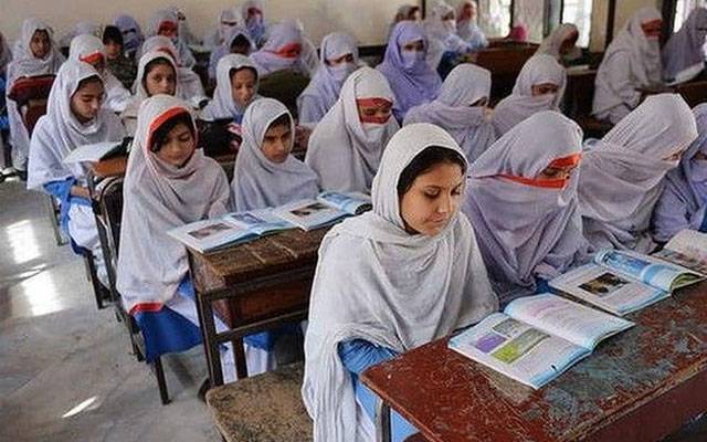 بورڈ امتحانات میں ڈیوٹیاں،سرکاری سکولوں میں اساتذہ کی قلت 