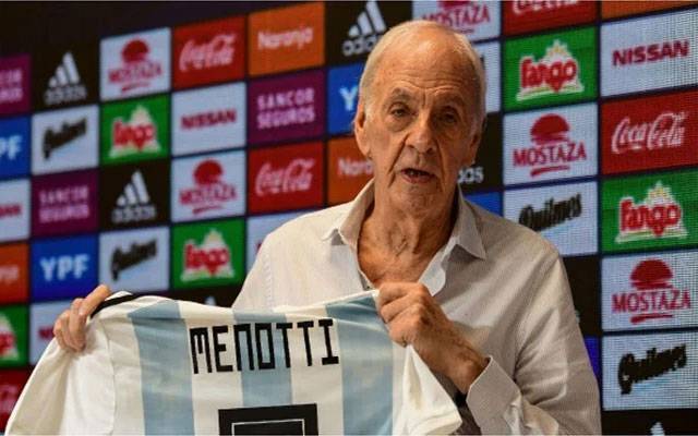 ارجنٹائن کے لیجنڈری فٹبال کوچ سیسار لوئیس مینوٹی  جہان فانی سے کوچ کرگئے
