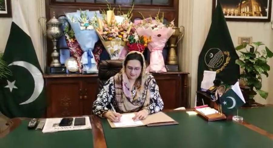 احکامات ماننے سے انکار،ڈی سی لاہور نے نیئر اقبال کو شوکاز نوٹس جاری کردیا