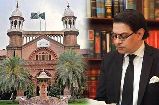 لاہور ہائیکورٹ نے رجسٹرار کو سلمان اکرم راجہ کی پٹیشن مقرر کرنے سے روک دیا
