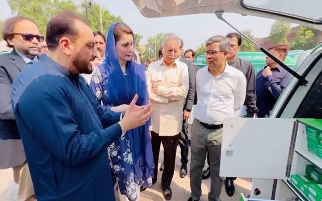 وزیراعلیٰ پنجاب نے حضوری باغ میں