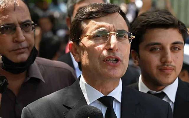 بیرسٹر گوہر کا رؤف حسن پر حملے کی مذمت فوری تحقیقات اور کارروائی کرنے کا مطالبہ