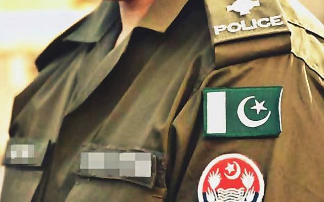  قتل کا ملزم پولیس اہلکاروں کی تحویل سے فرار ہو گیا