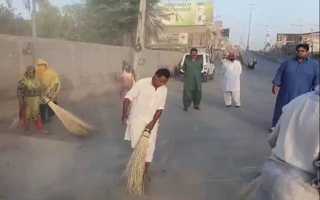 شہر کے مختلف علاقوں میں ہیوی مشینری کی مدد سے گرینڈ صفائی آپریشن جاری