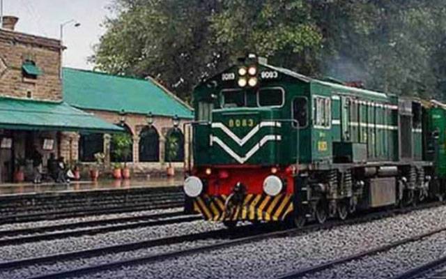 عید الاضحی کے موقع پر عوام کیئے 03 اسپیشل ٹرینیں کراچی سے چلائی جائیں گی