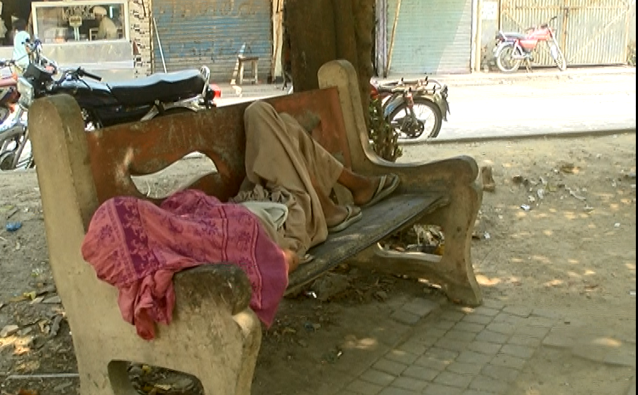Jahangir Road, Awami Park, Drug Addicts, City42 