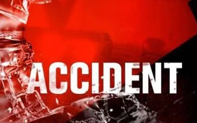 کراچی : مسافر بس کو حادثہ ، 7 افراد جاں بحق 