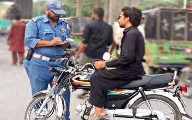  جاز کیش اور ایزی پیسہ آپریٹرز ساتھ رکھنے والے وارڈنزخبردار،چیف ٹریفک آفیسر کا بڑا حکم
