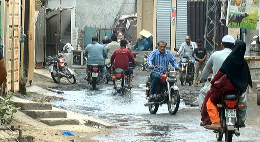Gujjar Colony Tahat Road, City42, Sewerage System Collapsed 