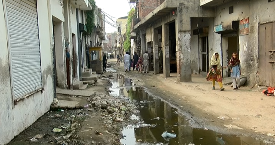 Bhatyan wali gali, Khanpur, Sewerage system collapsed, city42 